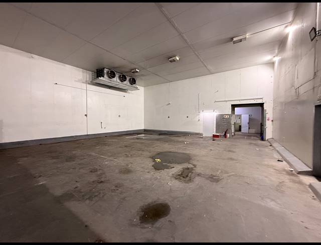 3,927M² WAREHOUSE FOR SALE IN MALMESBURY INDUSTRIA